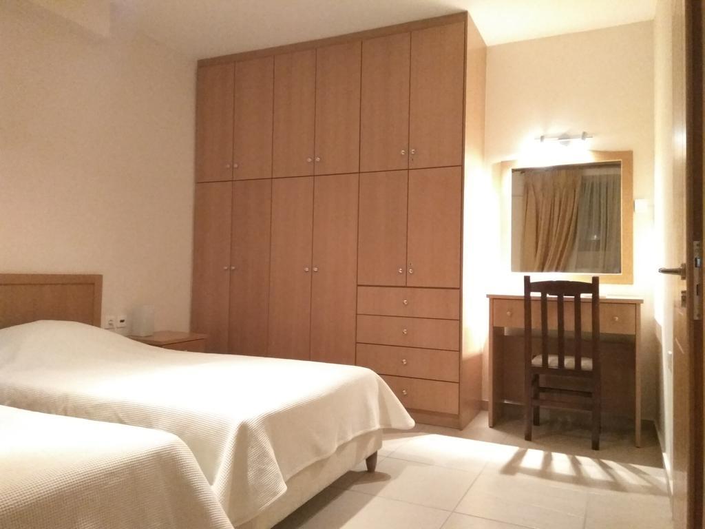Venetiko Villas นาฟปาคตอส ภายนอก รูปภาพ