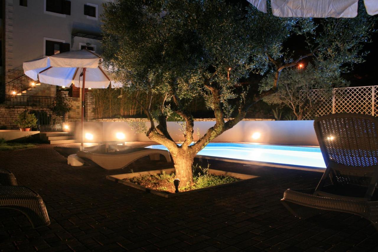 Venetiko Villas นาฟปาคตอส ภายนอก รูปภาพ