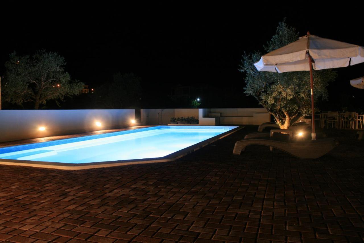 Venetiko Villas นาฟปาคตอส ภายนอก รูปภาพ